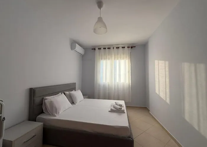 Apartment Anemone Vlore